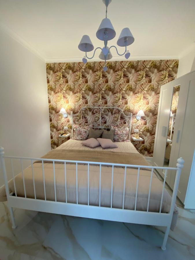 B&B Carme Napoli Ngoại thất bức ảnh