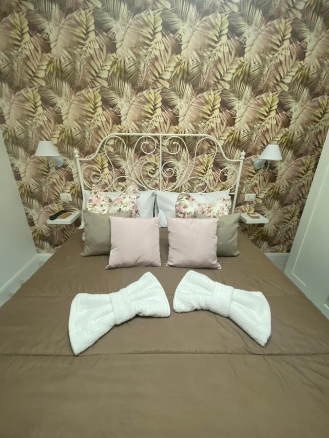 B&B Carme Napoli Ngoại thất bức ảnh