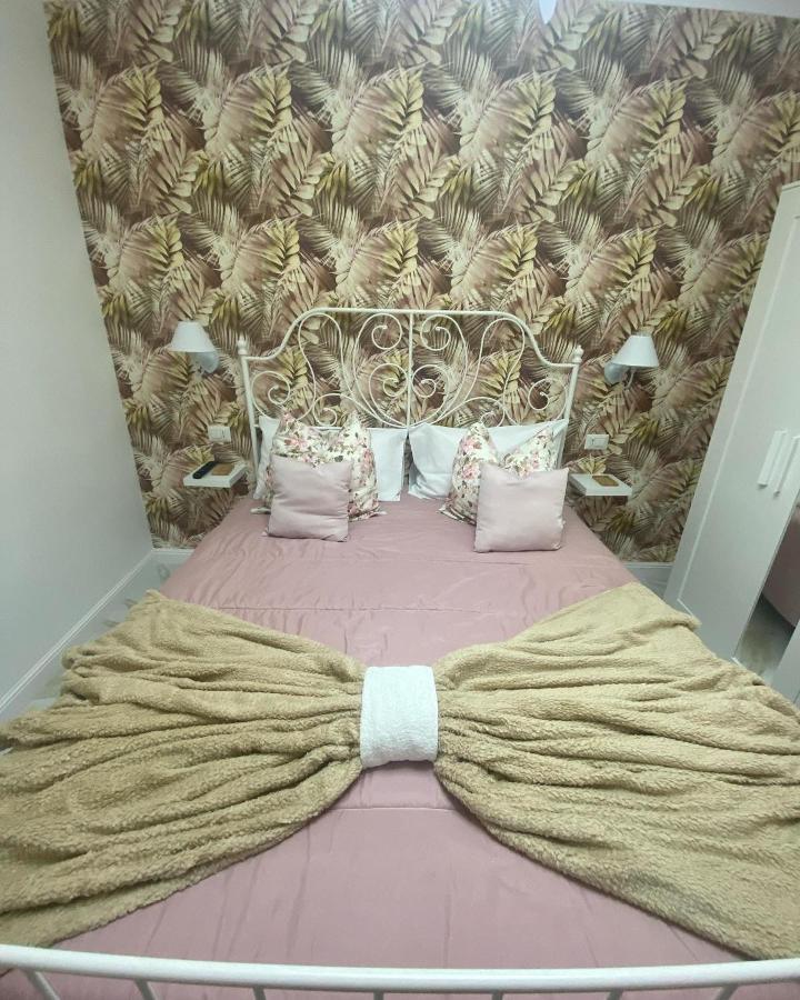 B&B Carme Napoli Ngoại thất bức ảnh