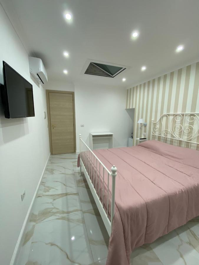 B&B Carme Napoli Ngoại thất bức ảnh